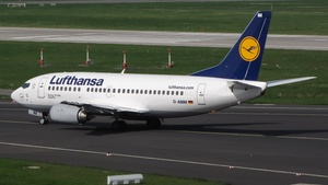 Photo of D-ABIM - Boeing 737-530 operated by Lufthansa