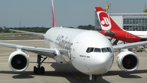 Photo of A6-EMV - Boeing 777-31H operated by Emirates
