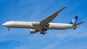 Photo of ZK-OKN - Boeing 777-319(ER) operated by Air New Zealand