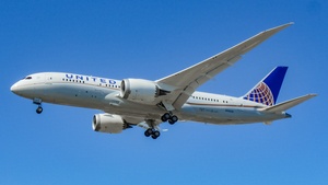 Photo of N26910 - Boeing 787-8 Dreamliner operated by United Airlines