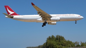 Photo of B-HLI - Airbus A330-342 operated by Cathay Dragon