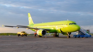 Photo of RA-73421 - Airbus A320-214 operated by S7 Airlines