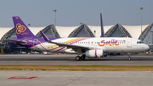 Photo of HS-TXP - Airbus A320-232 operated by Thai Smile