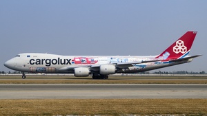 Photo of LX-VCM - Boeing 747-8R7F operated by Cargolux