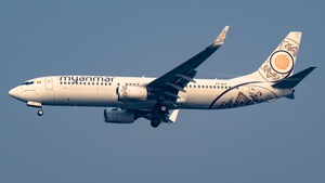 XY-ALF - Boeing 737-86N