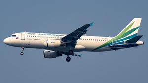 Photo of XU-978 - Airbus A320-214 operated by Lanmei Airlines