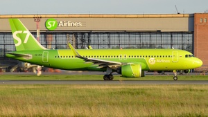 Photo of VQ-BCK - Airbus A320-271N operated by S7 Airlines