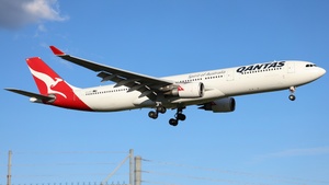 Photo of VH-QPD - Airbus A330-303 operated by Qantas