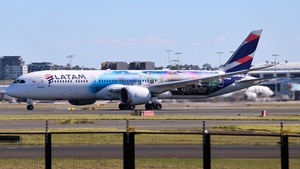Photo with serial 38771 - Boeing 787-9 Dreamliner