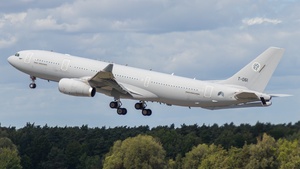Photo with serial 2030 - Airbus KC-30M