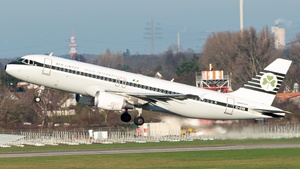 Photo of EI-DVM - Airbus A320-214 operated by Aer Lingus