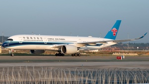 Photo of B-30AL - Airbus A350-941 operated by China Southern Airlines
