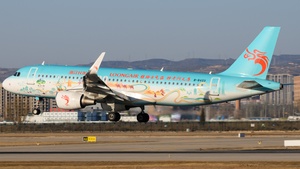 Photo of B-8433 - Airbus A320-214 operated by Loong Air