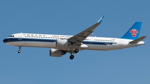 Photo of B-32M3 - Airbus A321-251NX operated by China Southern Airlines