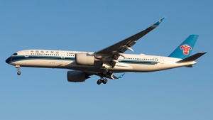 Photo of B-324S - Airbus A350-941 operated by China Southern Airlines