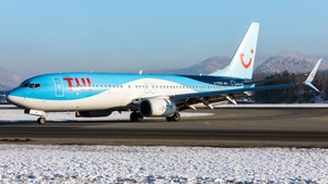 Photo of G-FDZX - Boeing 737-8K5 operated by TUI Airways