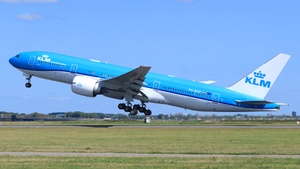 Photo of PH-BQF - Boeing 777-206(ER) operated by KLM Royal Dutch Airlines