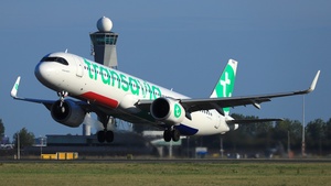 Photo of PH-YHX - Airbus A321-251NX operated by Transavia