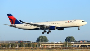 Photo of N809NW - Airbus A330-323 operated by Delta Air Lines