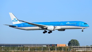 Photo of PH-BKF - Boeing 787-10 Dreamliner operated by KLM Royal Dutch Airlines