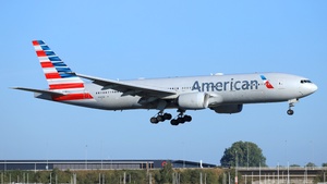 Photo of N797AN - Boeing 777-223(ER) operated by American Airlines