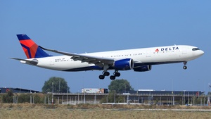 Photo of N436DX - Airbus A330-941 operated by Delta Air Lines