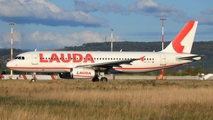 Photo of 9H-IBJ - Airbus A320-232 operated by Lauda Europe