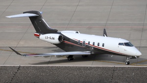 Photo of LX-GJM - Bombardier Challenger 350 operated by Global Jet Luxembourg