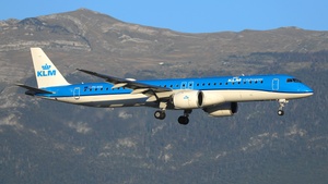 Photo of PH-NXN - Embraer ERJ-195-E2 operated by KLM Cityhopper