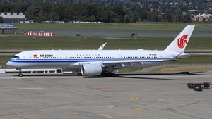 Photo of B-32DN - Airbus A350-941 operated by Air China