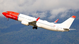Photo of SE-RPG - Boeing 737-8JP operated by Norwegian Air Sweden