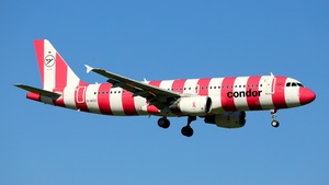 Photo of D-AICS - Airbus A320-214 operated by Condor
