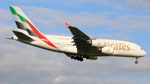 Photo of A6-EDF - Airbus A380-861 operated by Emirates