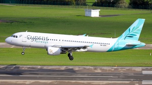 Photo of 5B-DDR - Airbus A320-214 operated by Cyprus Airways [2016]