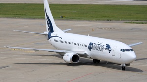 Photo of LZ-GPB - Boeing 737-405 operated by GP Aviation
