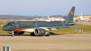 Photo of JY-RED - Embraer ERJ-190-E2 operated by Royal Jordanian Airlines