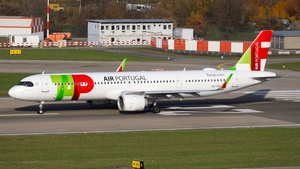 Photo of CS-TXF - Airbus A321-251NX operated by TAP Air Portugal