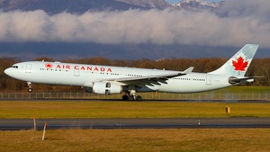 Photo of C-GHKX - Airbus A330-343 operated by Air Canada