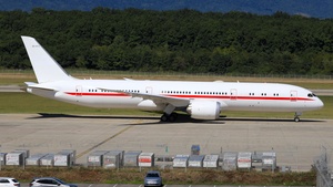 Photo of A6-PFG - Boeing 787-9 Dreamliner operated by United Arab Emirates Presidential Flight