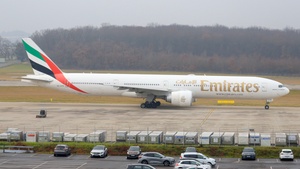 Photo of A6-EPK - Boeing 777-31H(ER) operated by Emirates
