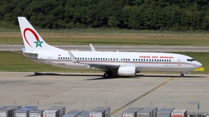 Photo of CN-ROE - Boeing 737-8B6 operated by Royal Air Maroc
