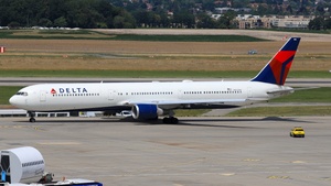 Photo of N830MH - Boeing 767-432(ER) operated by Delta Air Lines