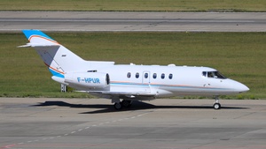Photo of F-HPUR - Hawker Beechcraft 800XP operated by Valljet