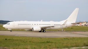 Photo of A6-AUH - Boeing 737-8EF(BBJ2) operated by United Arab Emirates Presidential Flight