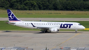 Photo of SP-LMC - Embraer ERJ-190STD operated by LOT Polish Airlines