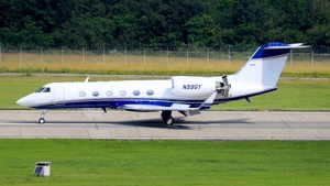 Photo of N99GY - Gulfstream GIV-SP operated by Zimmer Development