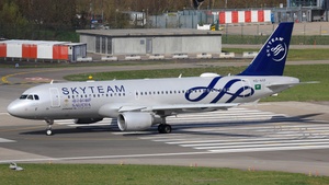 Photo of HZ-ASF - Airbus A320-214 operated by Saudia