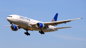 Photo of N227UA - Boeing 777-222(ER) operated by United Airlines