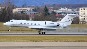 Photo of TC-EMR - Gulfstream GIV-SP operated by Sierra Aviation