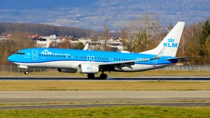 Photo of PH-BCE - Boeing 737-8K2 operated by KLM Royal Dutch Airlines